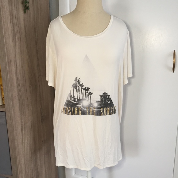 A&E Soft & Sexy "Chasing the Sunset" Tee - Picture 1 of 4